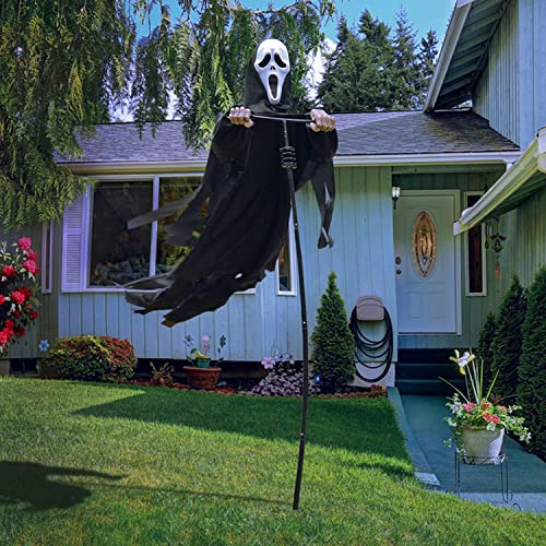 Terrify Your Neighbors and Nightmares with the DIY Ghostface Scarecrow